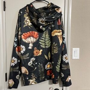 Women’s cute hoodie jacket.